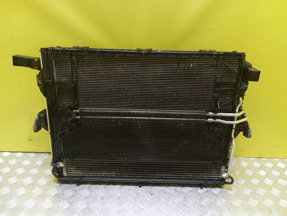 Касета радиаторів Volkswagen Touareg NF 3.0d CRCA Радиатор туарег