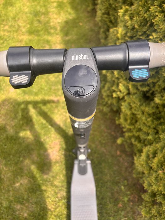 Hulajnoga elektryczna Segway Ninebot ES2
