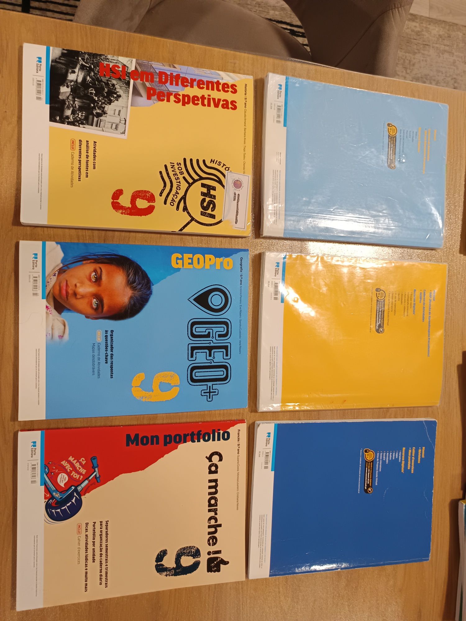 Livros escolares 9 ano