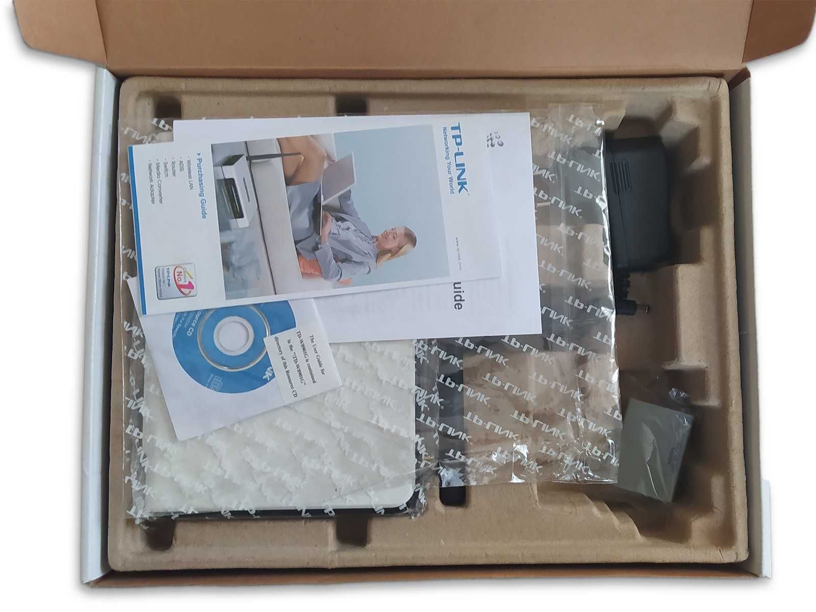 Router WiFi ADSL2+ TP-Link TD-W8009G