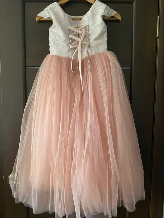 Плаття для свята, випускного та фотосесії