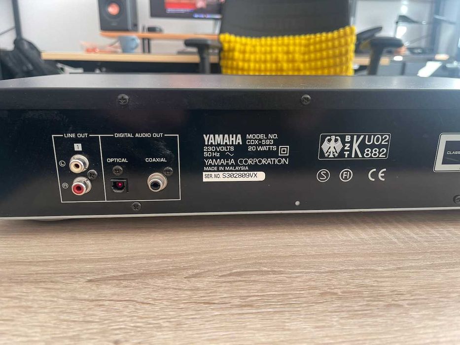 Yamaha CDX-593 – wysokiej klasy odtwarzacz CD