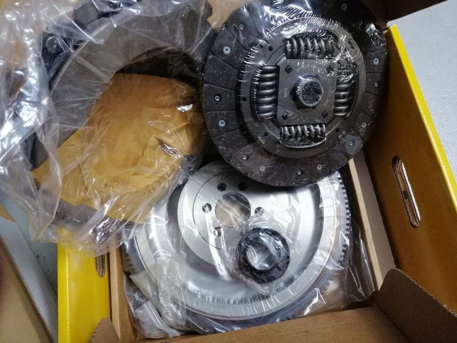 Kit embraiagem Audi A4 B6 1.9 Tdi 130CV AWX