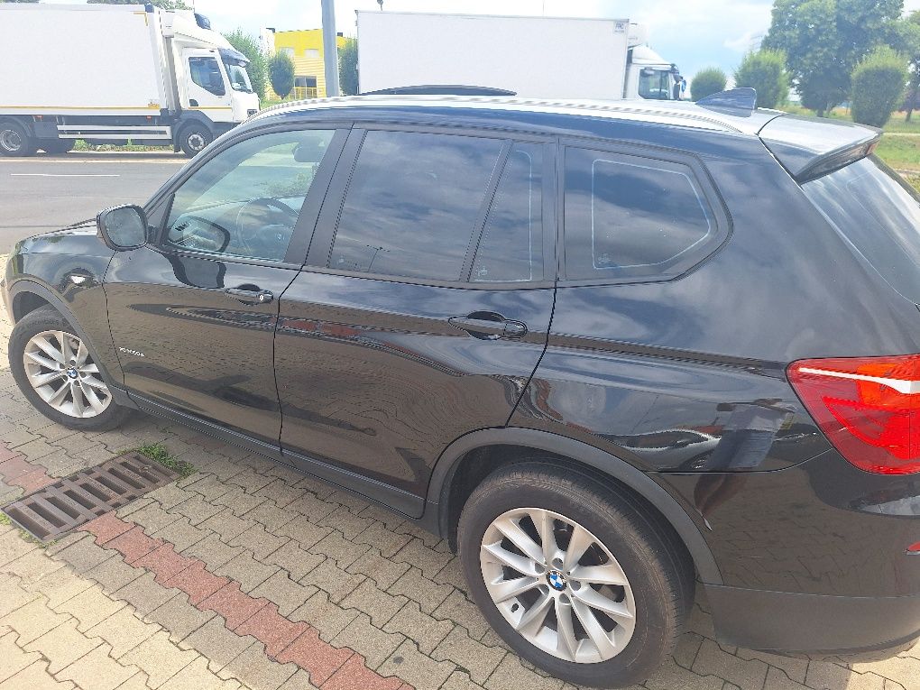 Sprzedam BMW X3 2.0d 2011r
