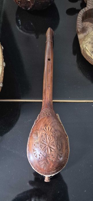 Instrument ludowy zabytek rekwizyt skansen gęśle lehuta Albania cudo