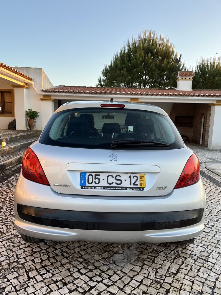 Peugeot 207 gasolina
