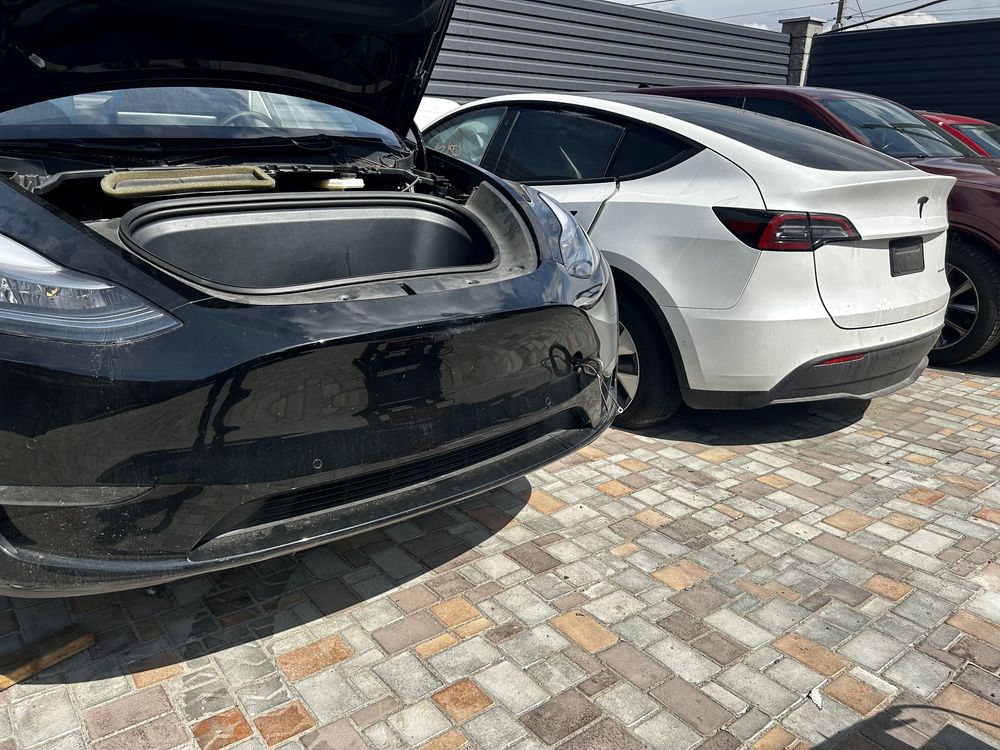 Разборка Tesla Model Y
