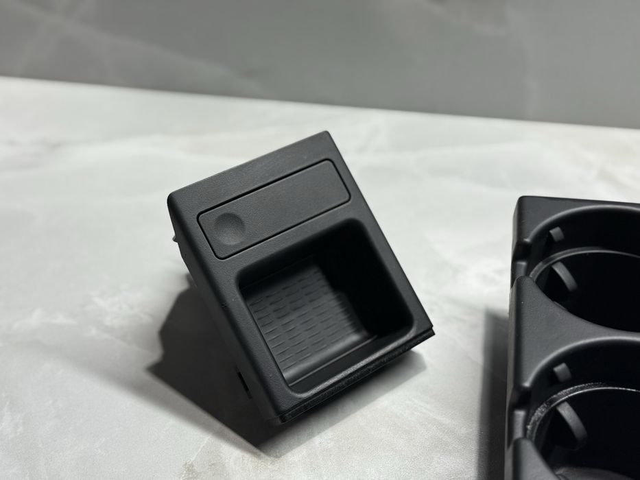 BMW E46 Підстаканник е46 Седан Універсал Подстаканник Чорний монетниця