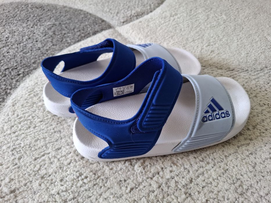 Sandały dziecięce Adidas rozmiar 33