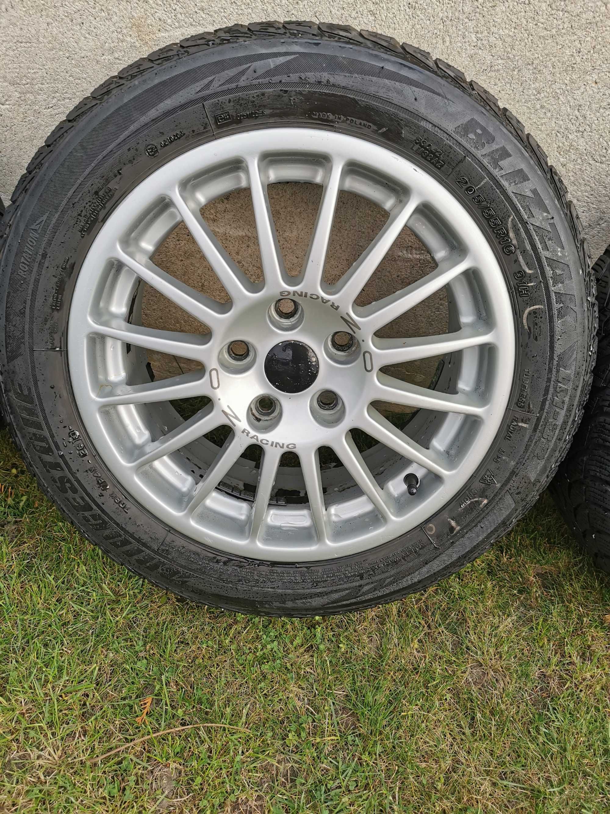 komplet kół OZ  Honda 5x112 zimowe opony