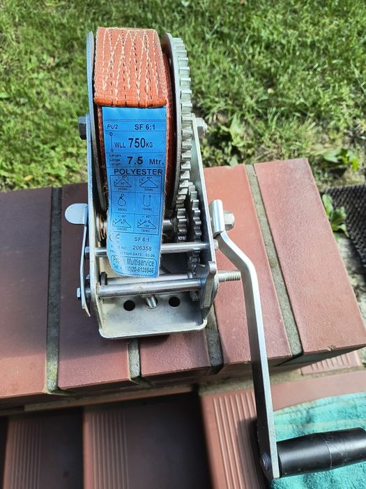 Wciągarka ręczna pasowa 2500 lbs