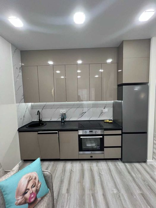 квартира в рассрочку с ремонтом на Краснова  Жемчужины Кадор