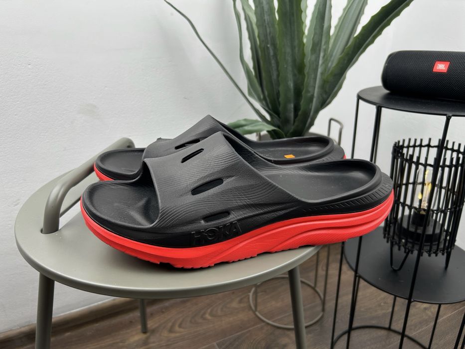 Оригінал! Тапочки шльопки вєтнамки Hoka Recovery 47 розмір MM861