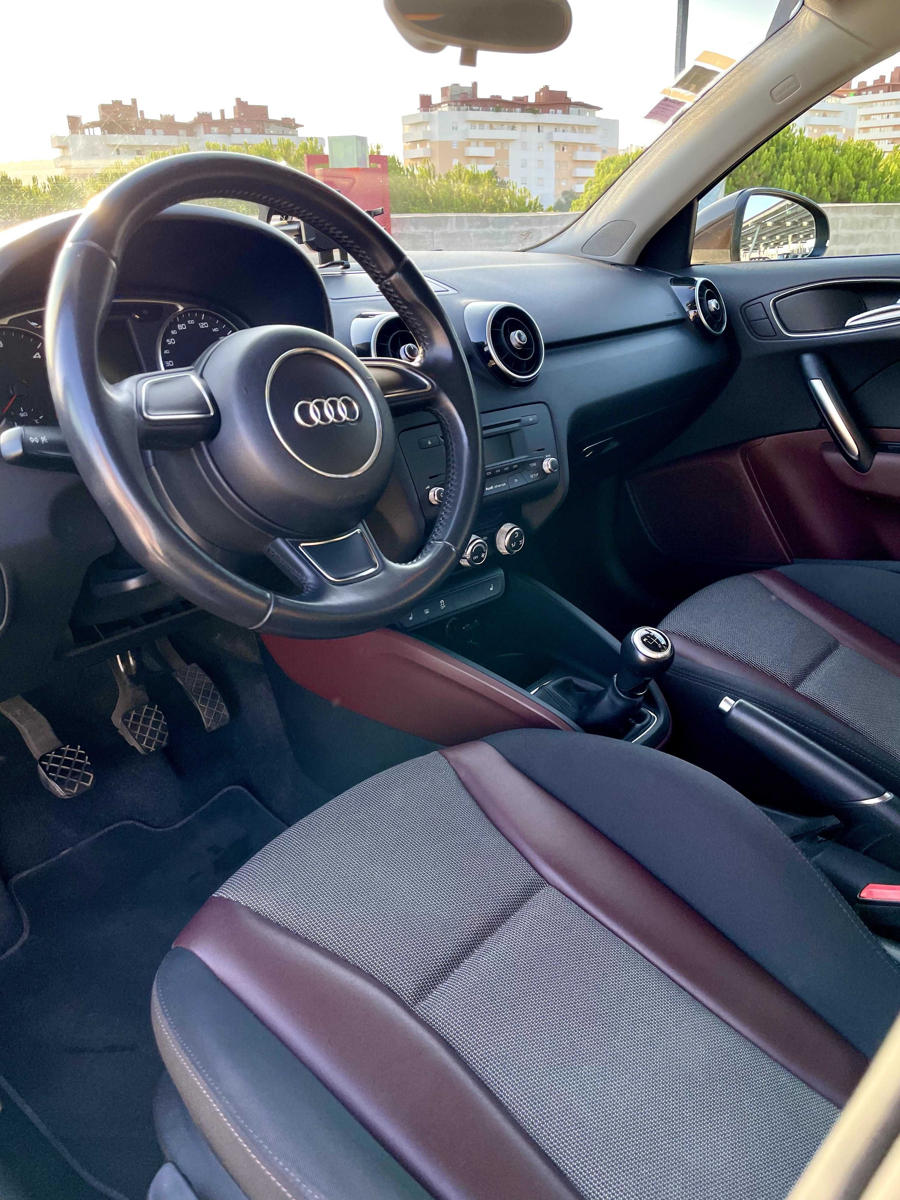Audi A1 Sportback 1.6 TDI 2013 – Excelente Estado