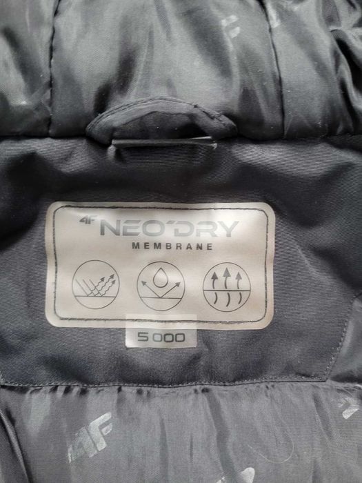 Kurtka narciarska 4F - wzrost 134 cm
