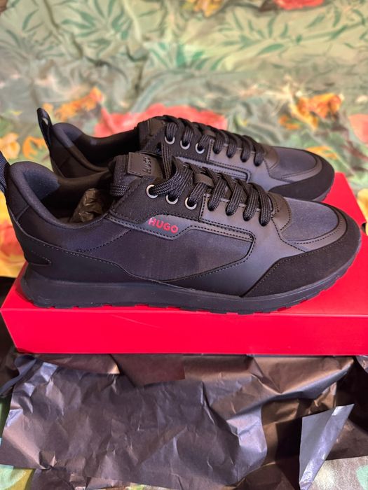 Кросовки 41 размер новие