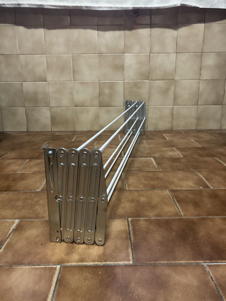 Estendal inox extensível