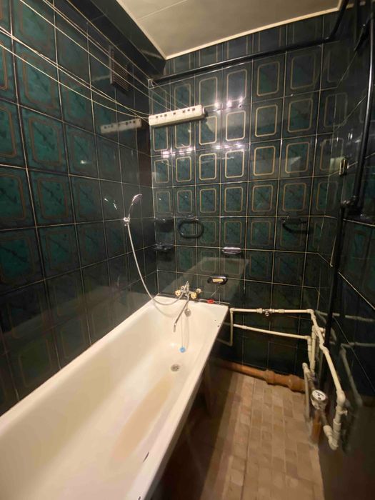 Продам простору 2-кімнатну квартиру для сім’ї у місті Кам’янське