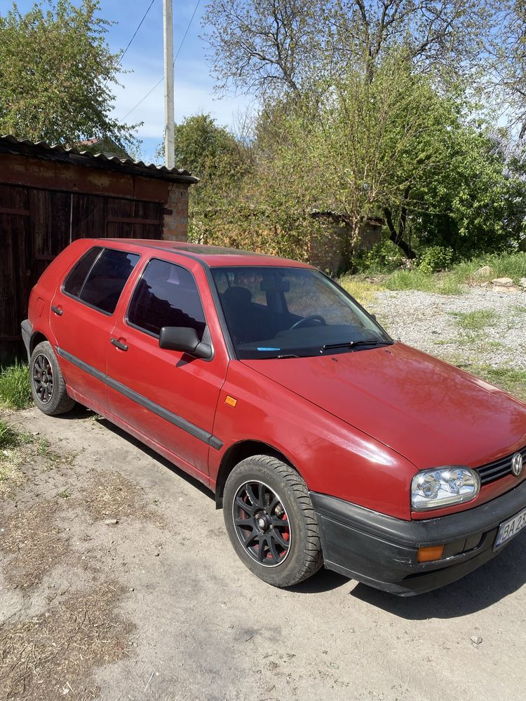 Продам GOLF 3 CL 1.4 1993