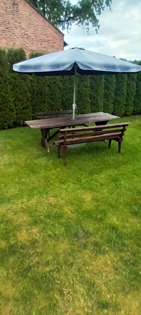 Zestaw meble ogrodowe parasol ławki stół