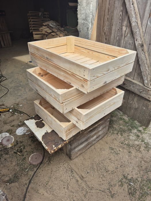 Skrzynka drewniana niska NUMER-8 szlifowana 60×40×13.5