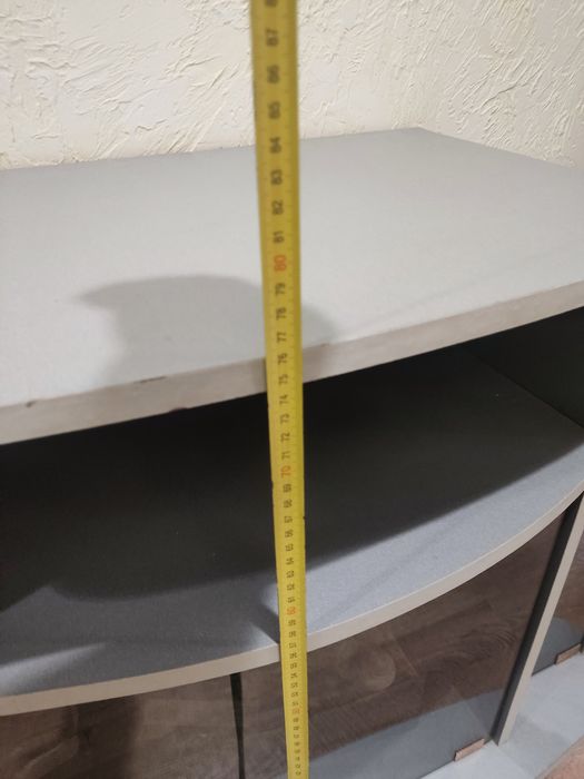 Тумба під телевізор .