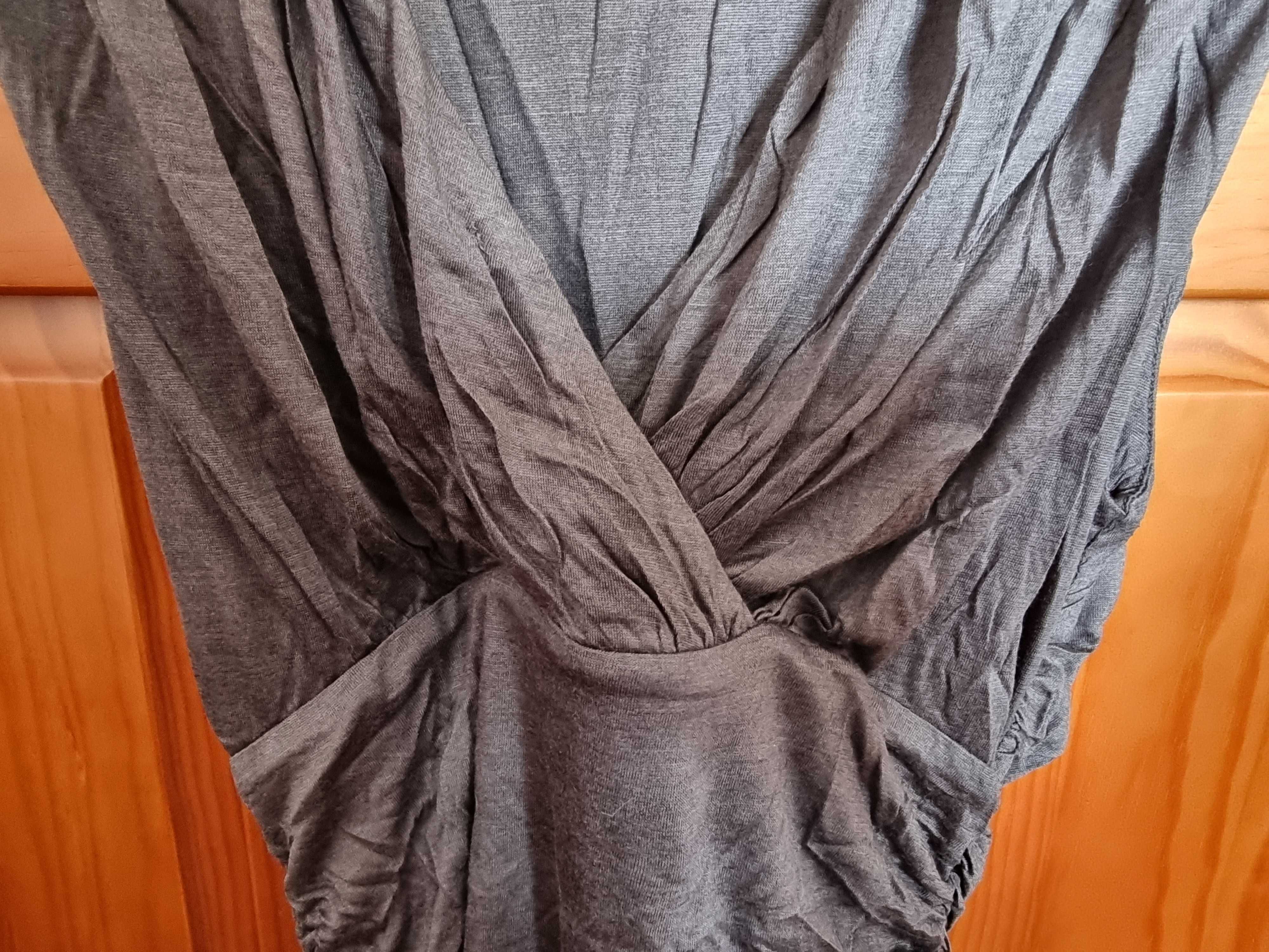 Top cinzento H&M 100% viscose, tamanho XS