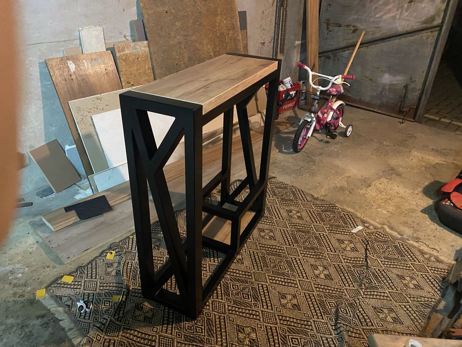 Stojak półka na drewno kominkowe