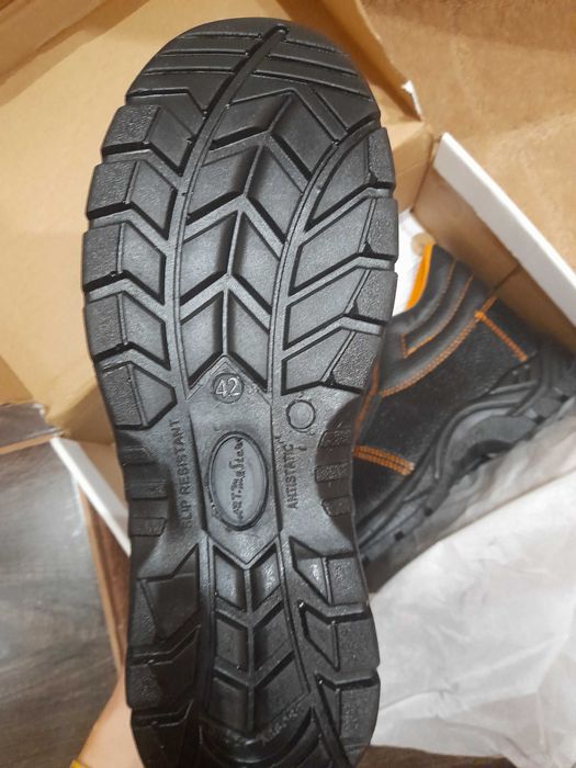 Черевики чоловічі робочі,р 42,27см стелька та р 43 27.5 см стелька