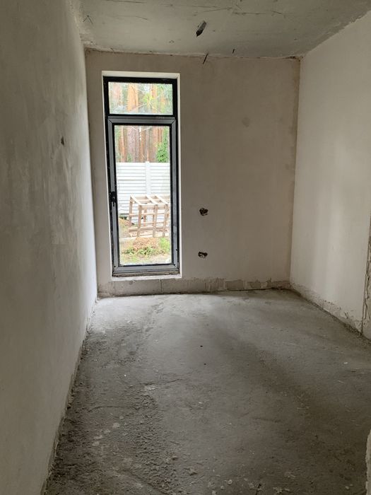 Будинок з великою ділянкою біля лісу Прорізна Буча