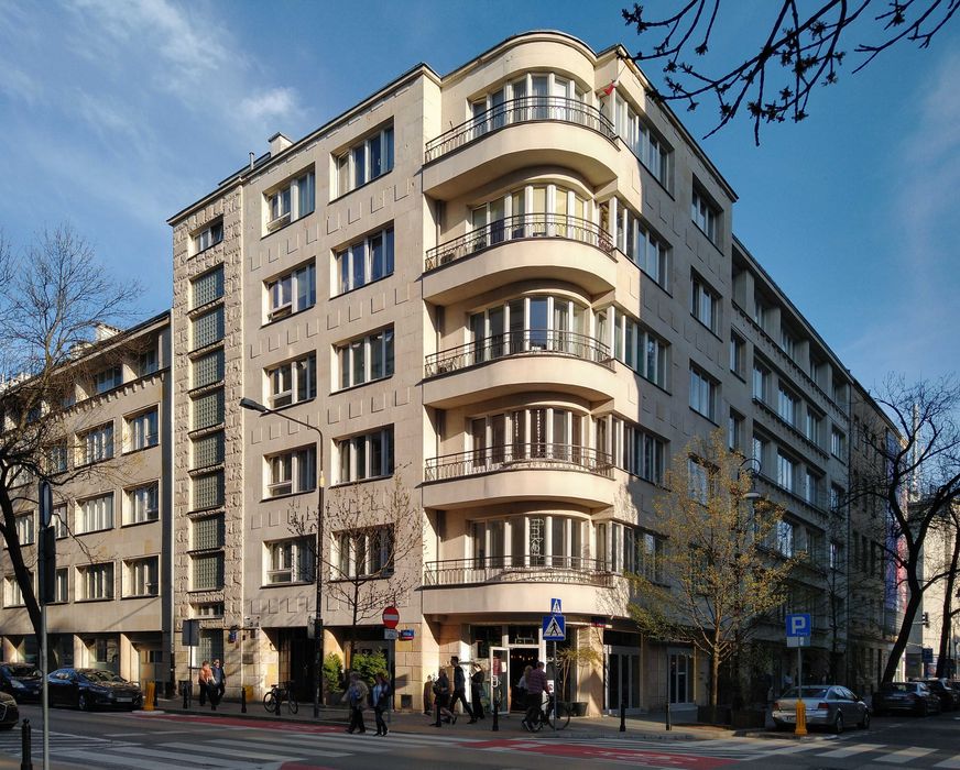 Do wynajęcia słoneczne 98m2 przy Wilczej w pięknej kamienicy z 1936r.