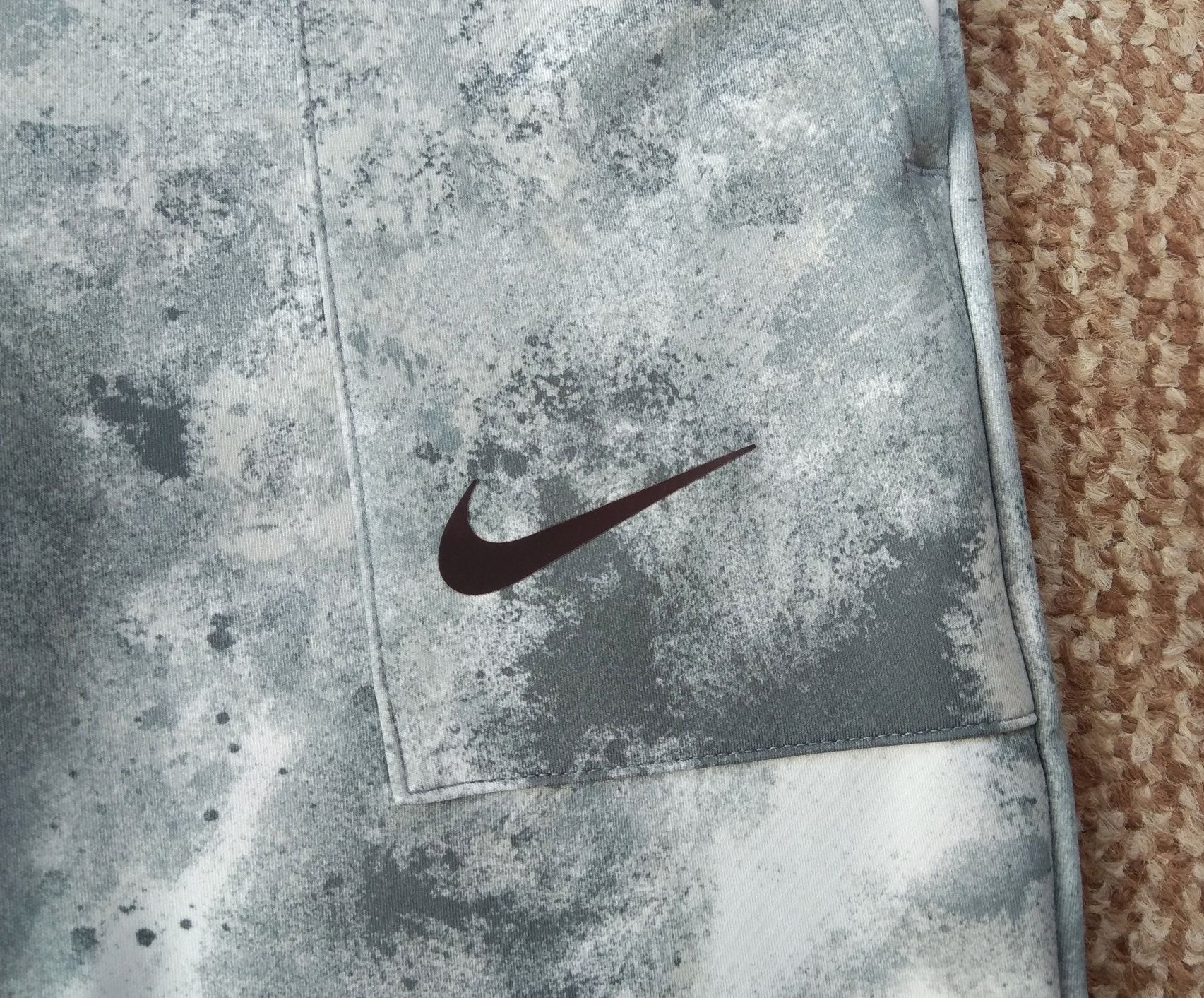 Nike женские лосины леггинсы спортивные штаны Оригинал S