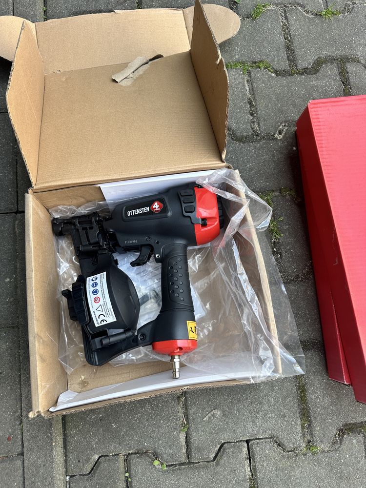 Gwoździarka bębnowa OTTENSTEN 4PRO + zestaw gwoździ