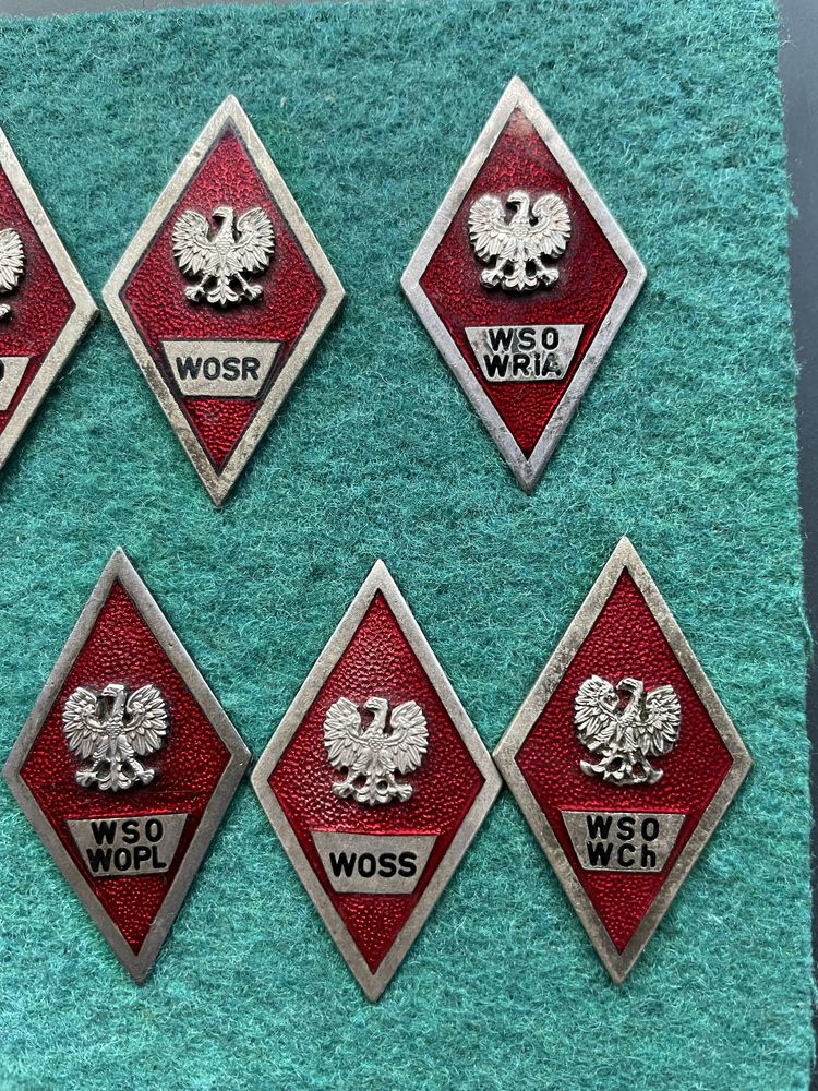 Odznaki absolwentów wyższych szkół oficerskich wz 72 LWP