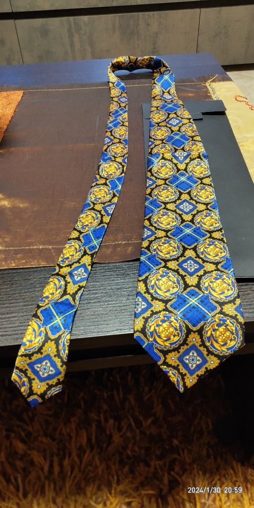 галстук краватка versace з США новий