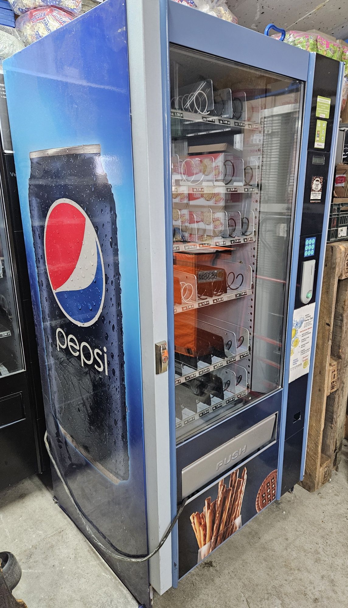 Automat do przekąsek bianchi vega 850 snack vending