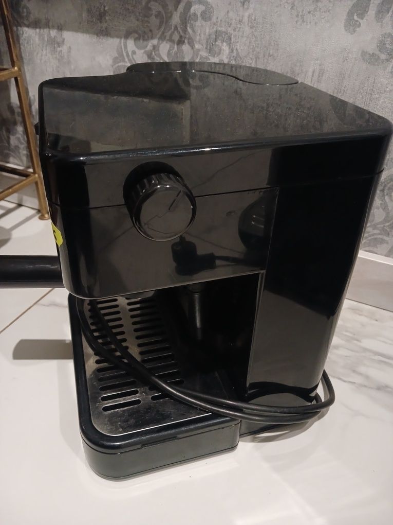 Продам рожкову кавуварку saeco diabolo exclusiv eduscho