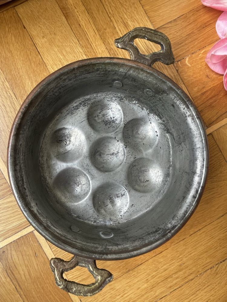 Мідна вінтажна сковорідка для яєць, равликів, форма для випікання