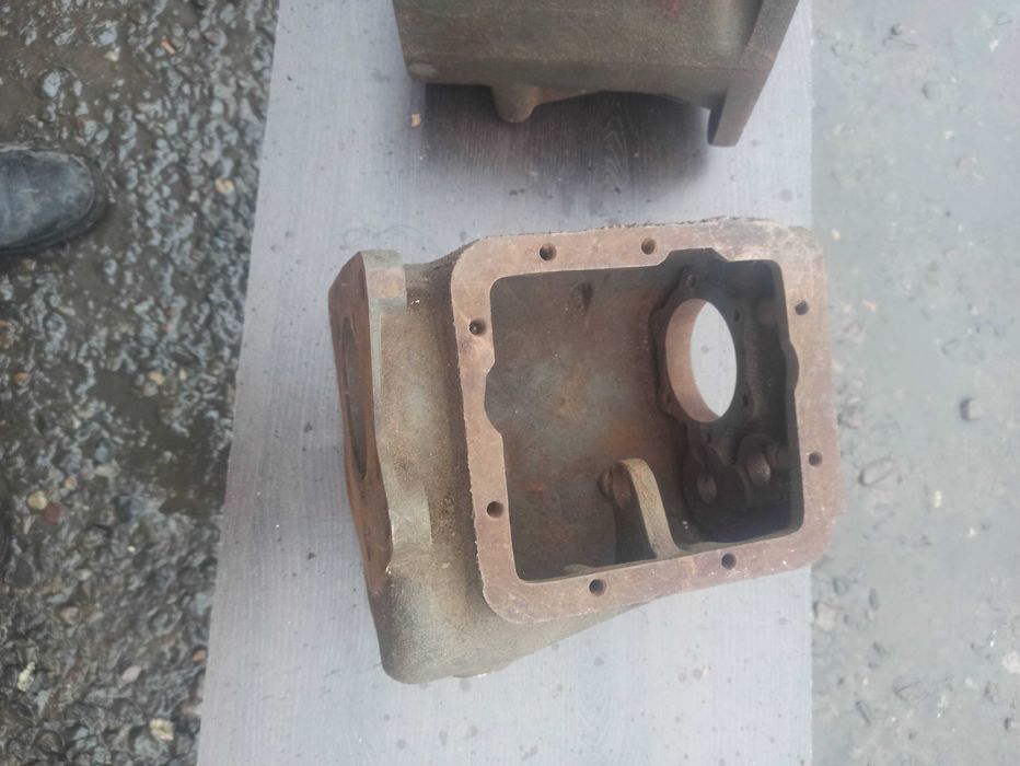 Obudowy skrzyni biegów 3biegi ŻUK, NYSA, TARPAN, Warszawa