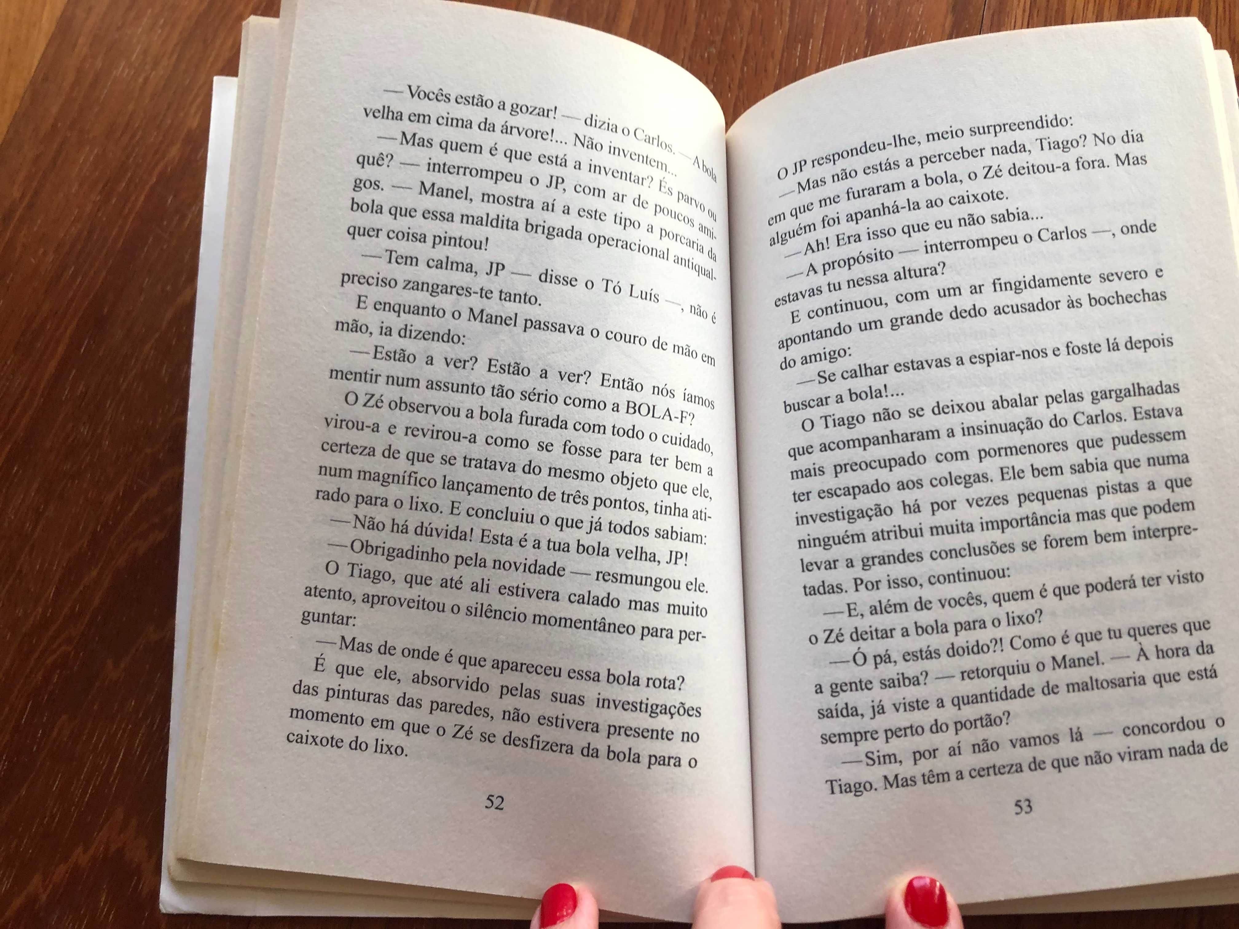 Livro | A ameaça da bola-F
