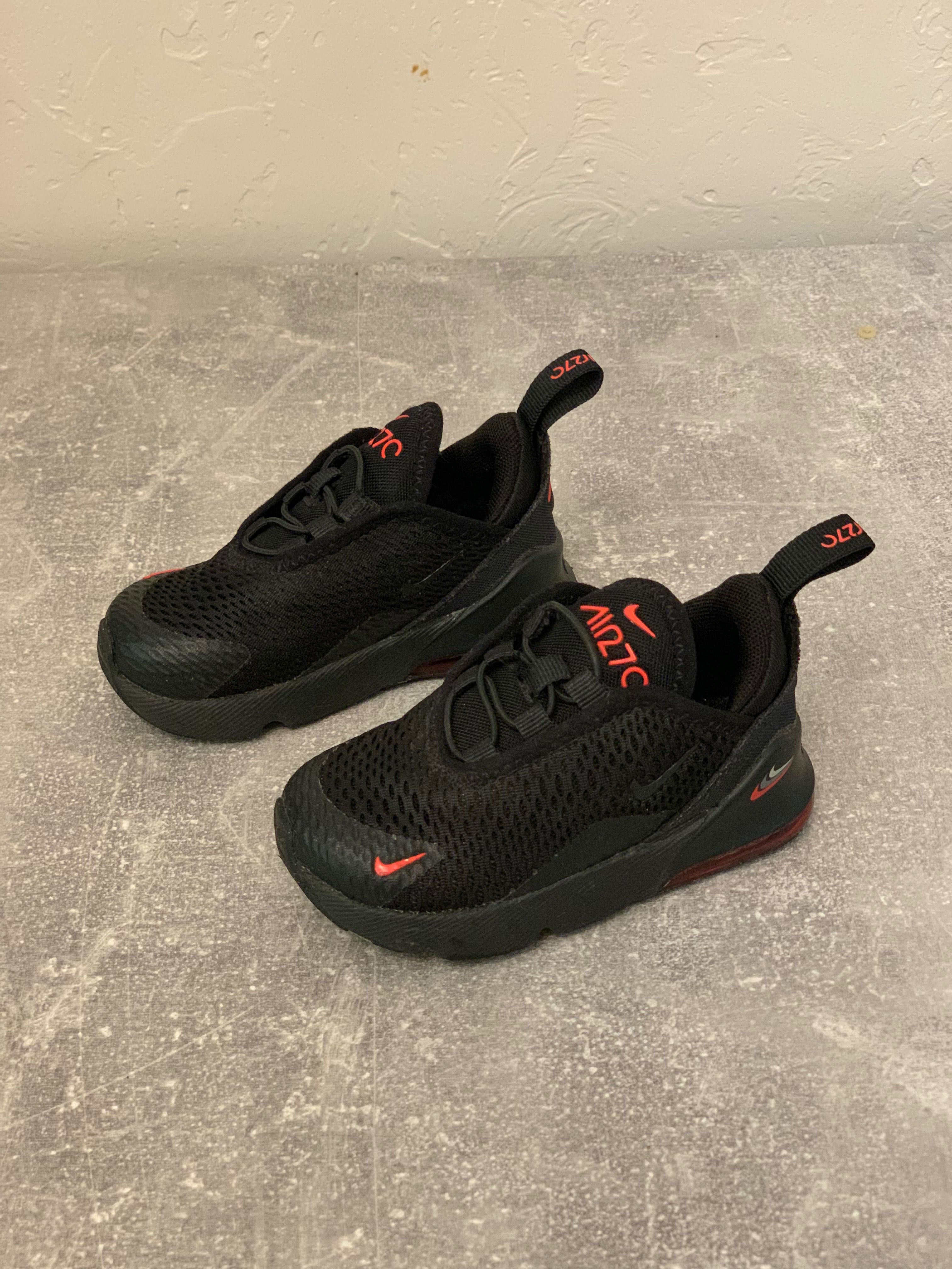 Кросівки дитячі Nike Air Max 270 р. 22 Noir Rouge DX9274, стелька 13