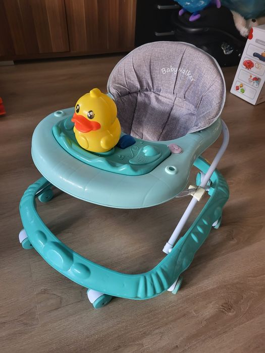 Chodzik do nauki chodzenia