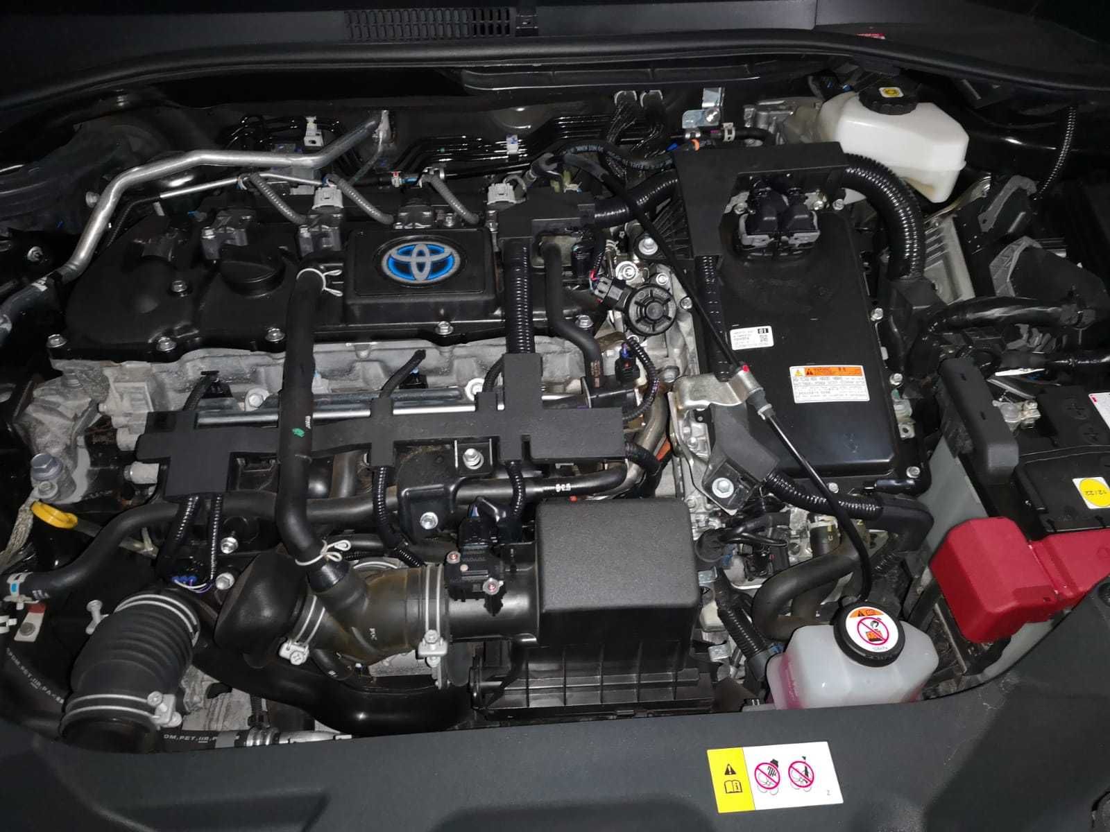 Toyota C-HR 1.8 Hybrid Square Collection