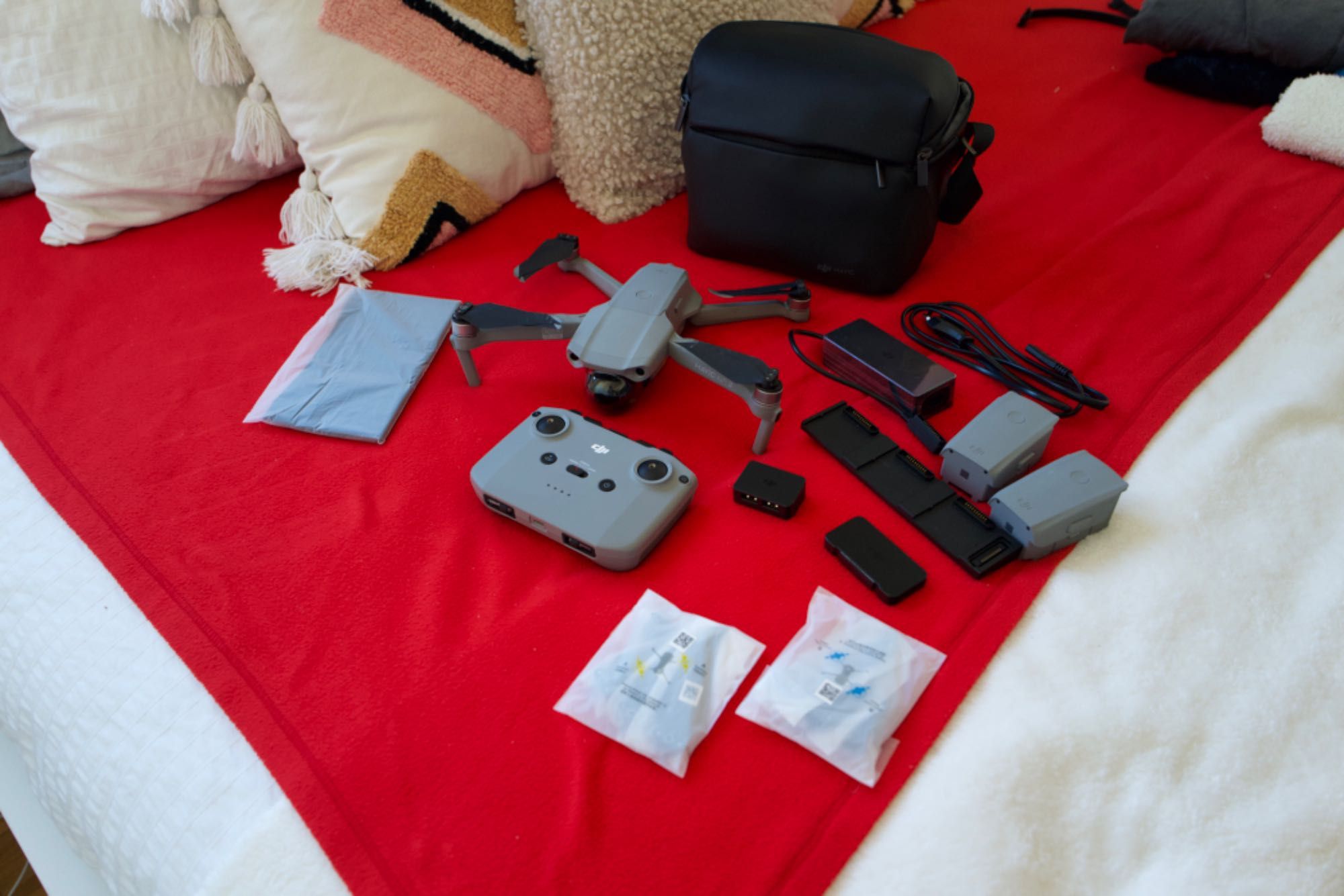DJI Mavic Air 2 Fly Combo - com apenas 10h de voo