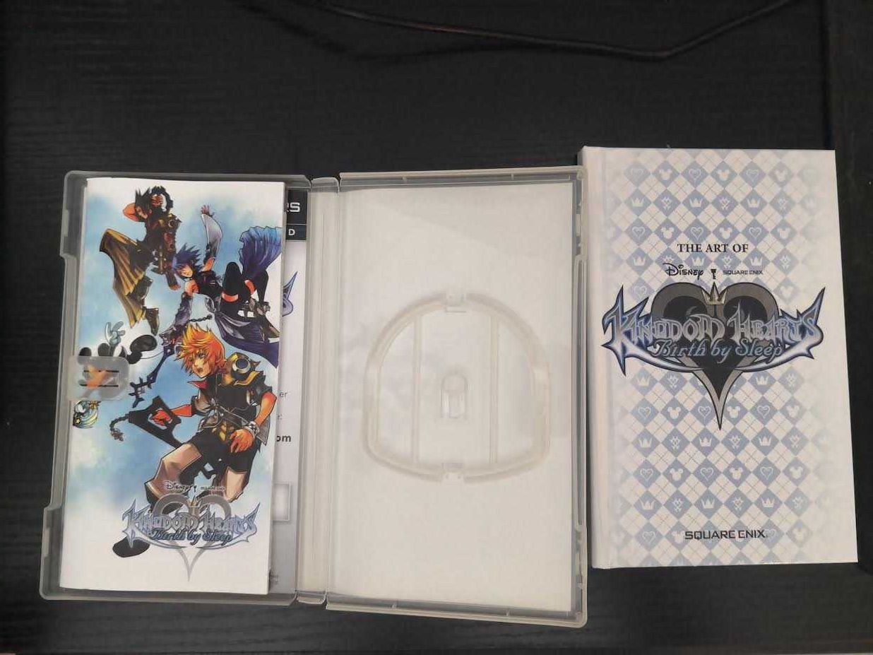 Caixa/artbook Kingdom Hearts Birth By Sleep