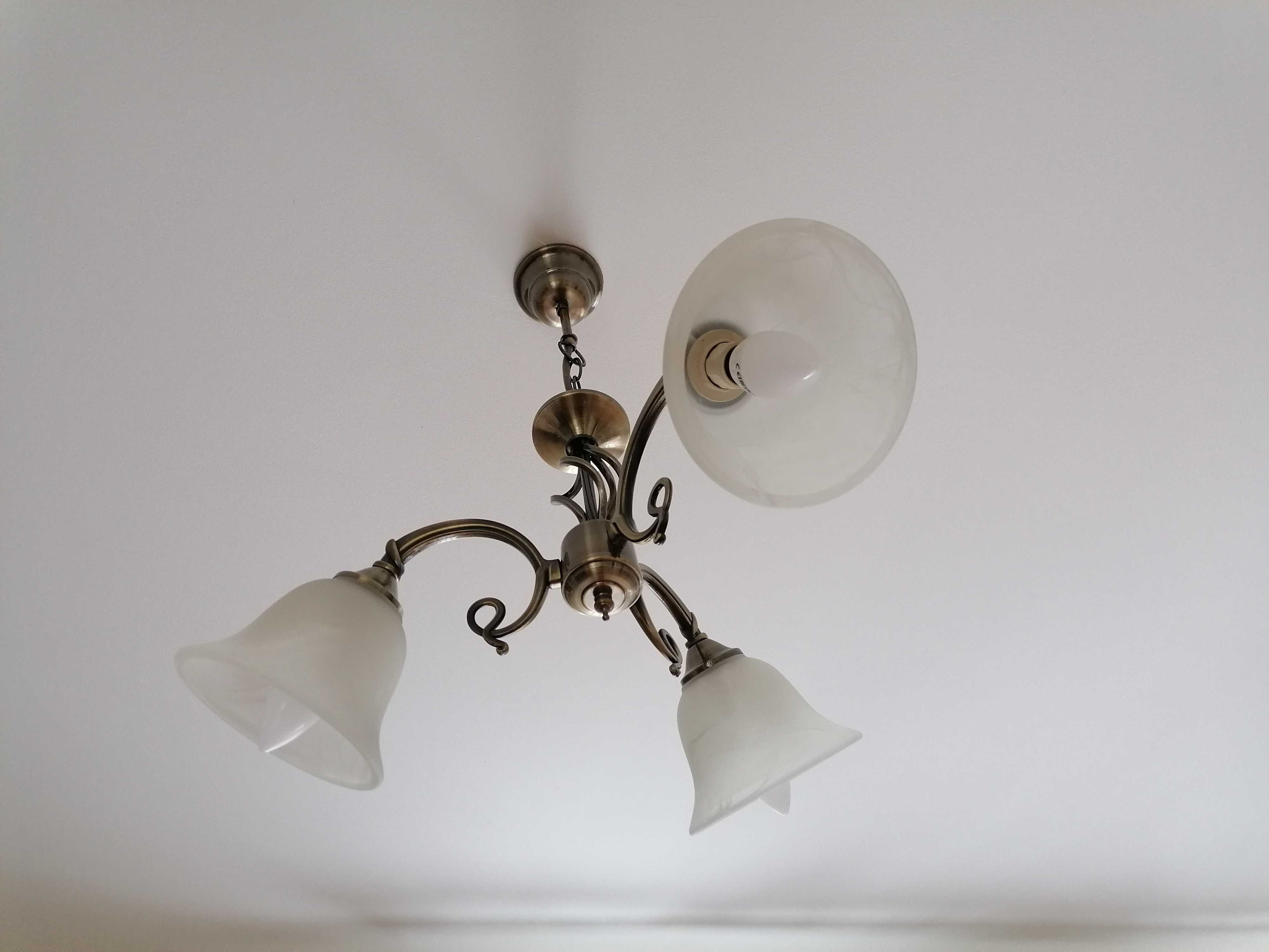 Żyrandol lampa 3 klosze
