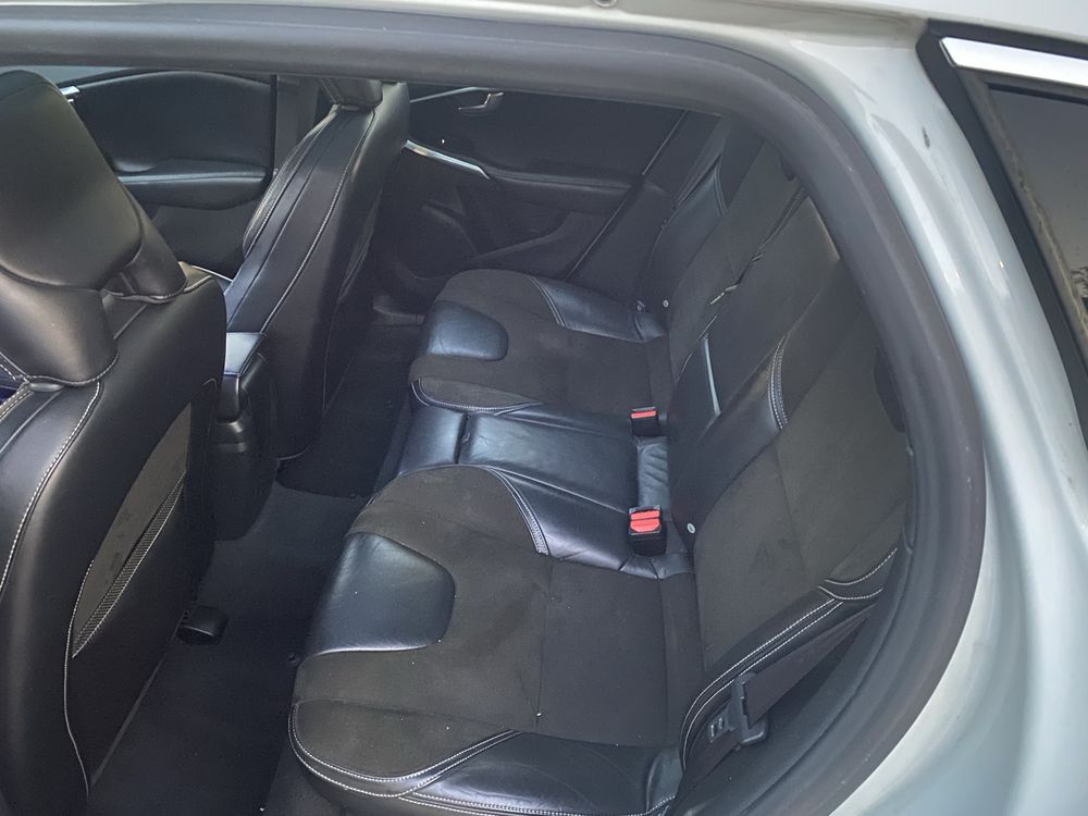 Volvo V40 R-design 2013 1.6d