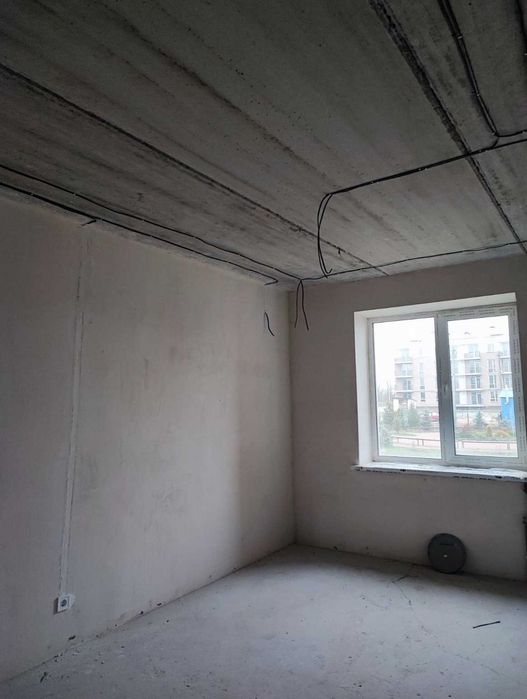 Квартира з частковим ремонтом по ТОП ціні 40 м2