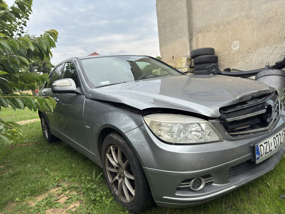 Mercedes w204, 1.8 kompressor avantgarde, 2007