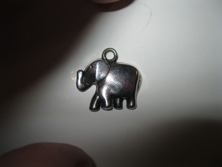 детский шармик подвеска маленькая слон слоник цвет-серебристый шарм